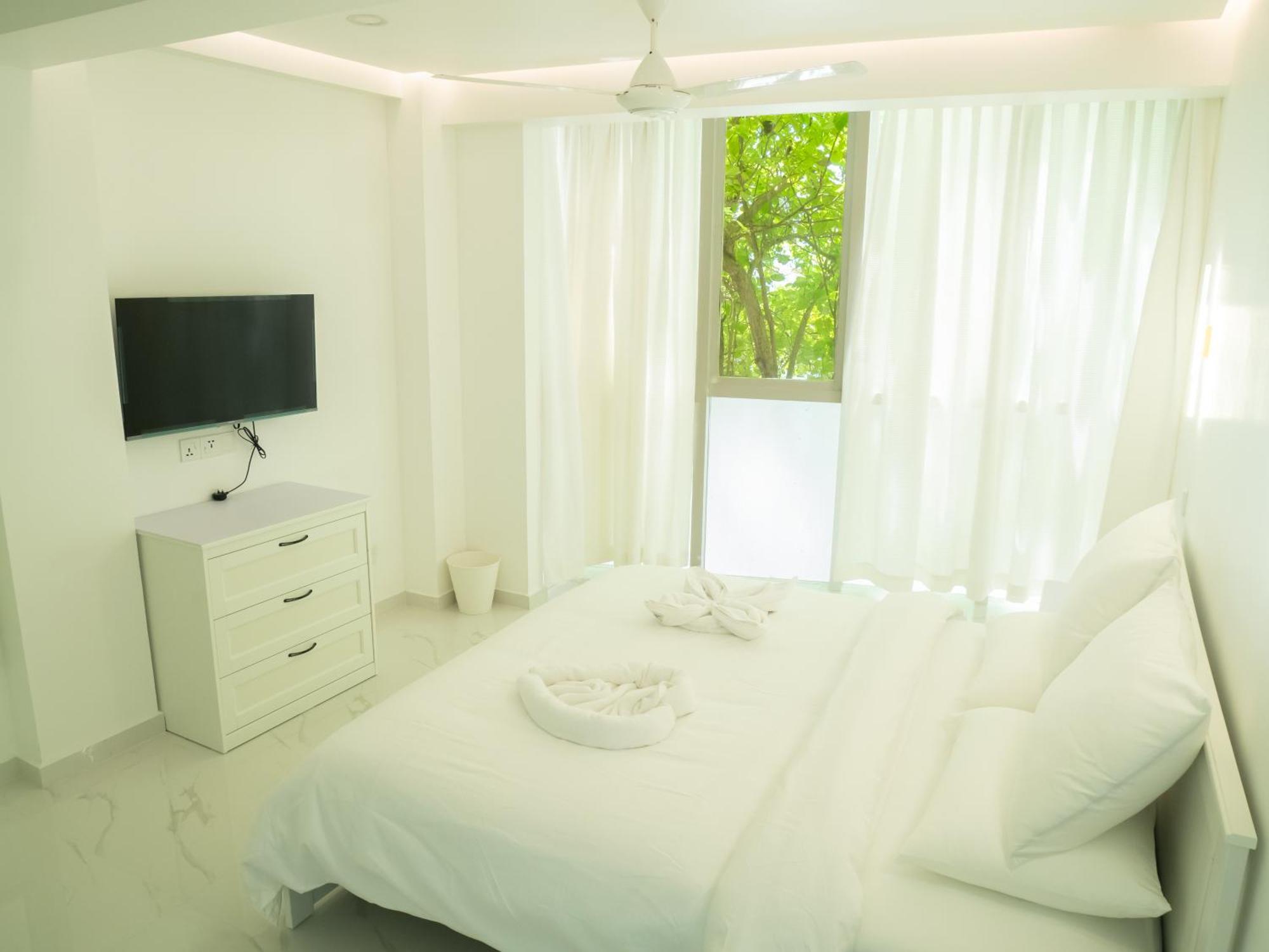 Beachfront Apartment Malé Extérieur photo