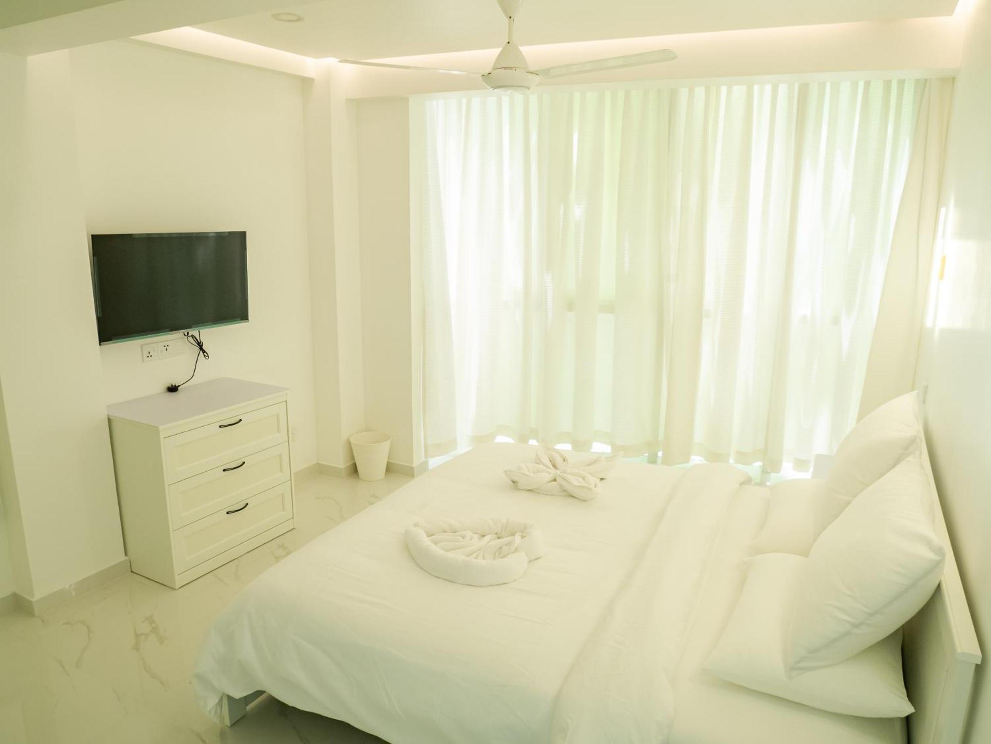 Beachfront Apartment Malé Extérieur photo